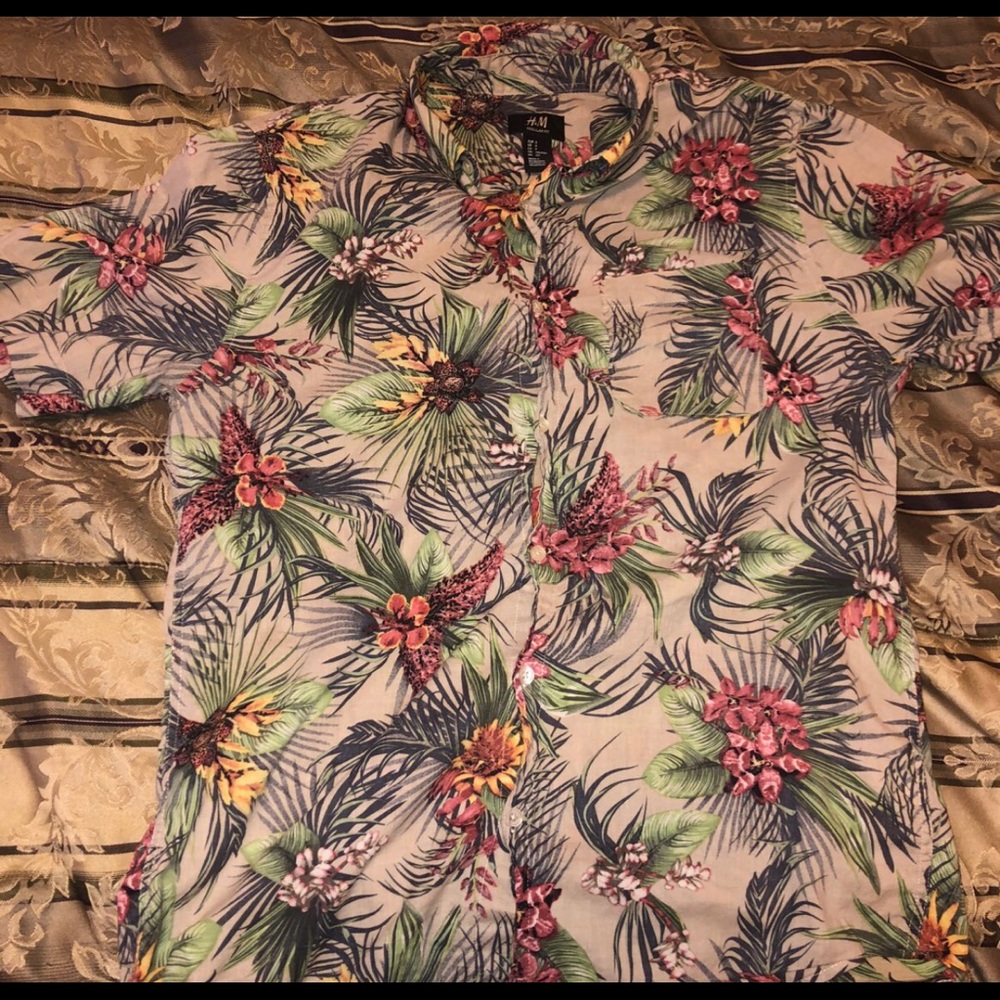 H&M Floral Button Up Shirt